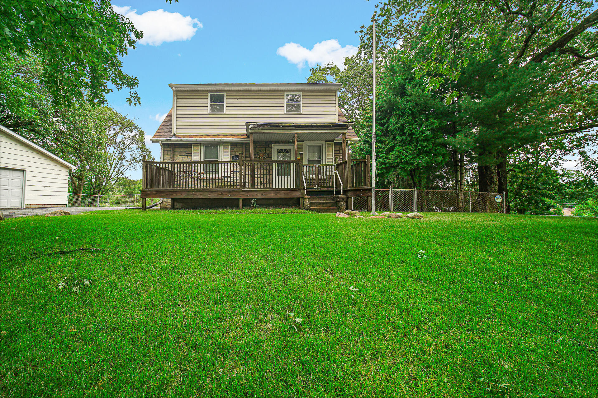 2277 Vanderburg Street