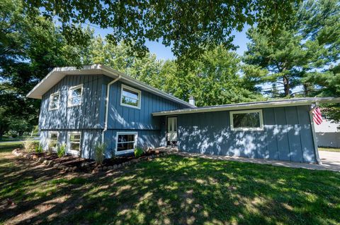 2308 N Dianne Drive, Michigan City, IN 46360 - #: 831520