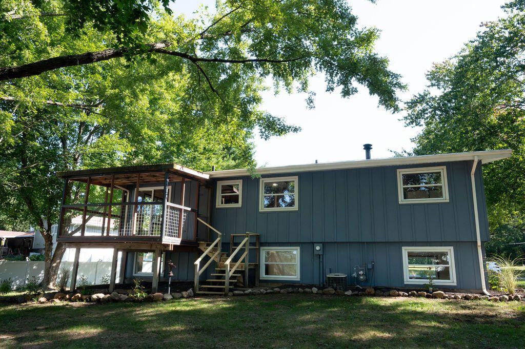 Photo of 2308 N Dianne Drive, Michigan City, IN 46360 (MLS # 831520)