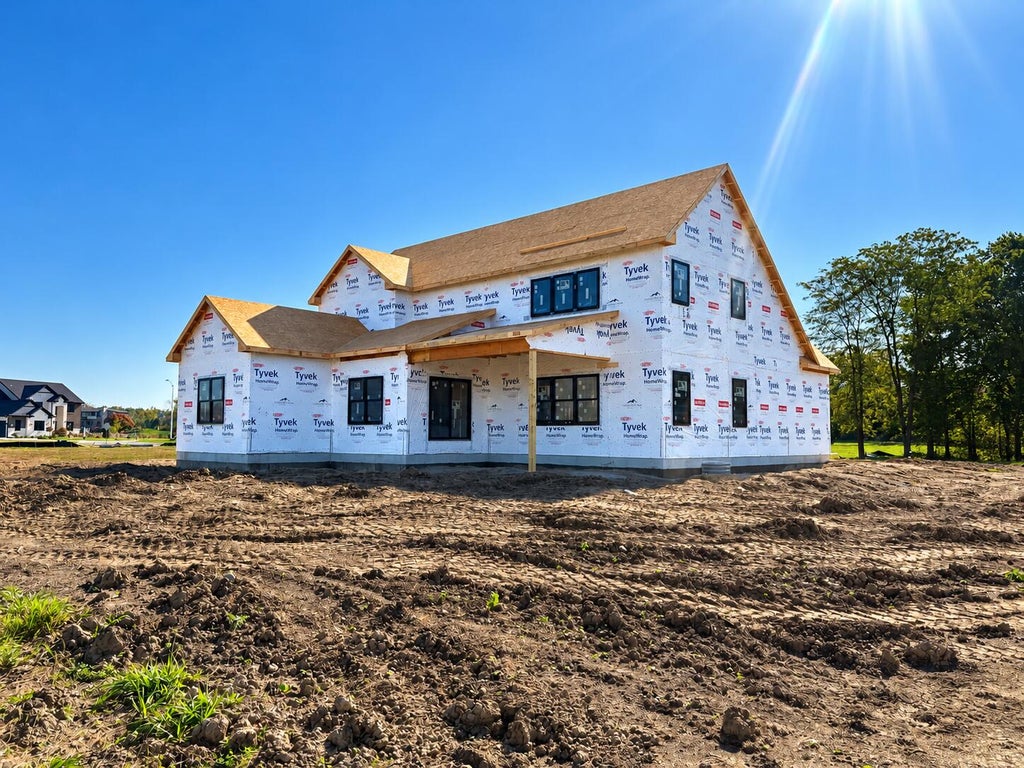 Photo of 435 Meadow Brooke Lane, Dyer, IN 46311 (MLS # 847234)
