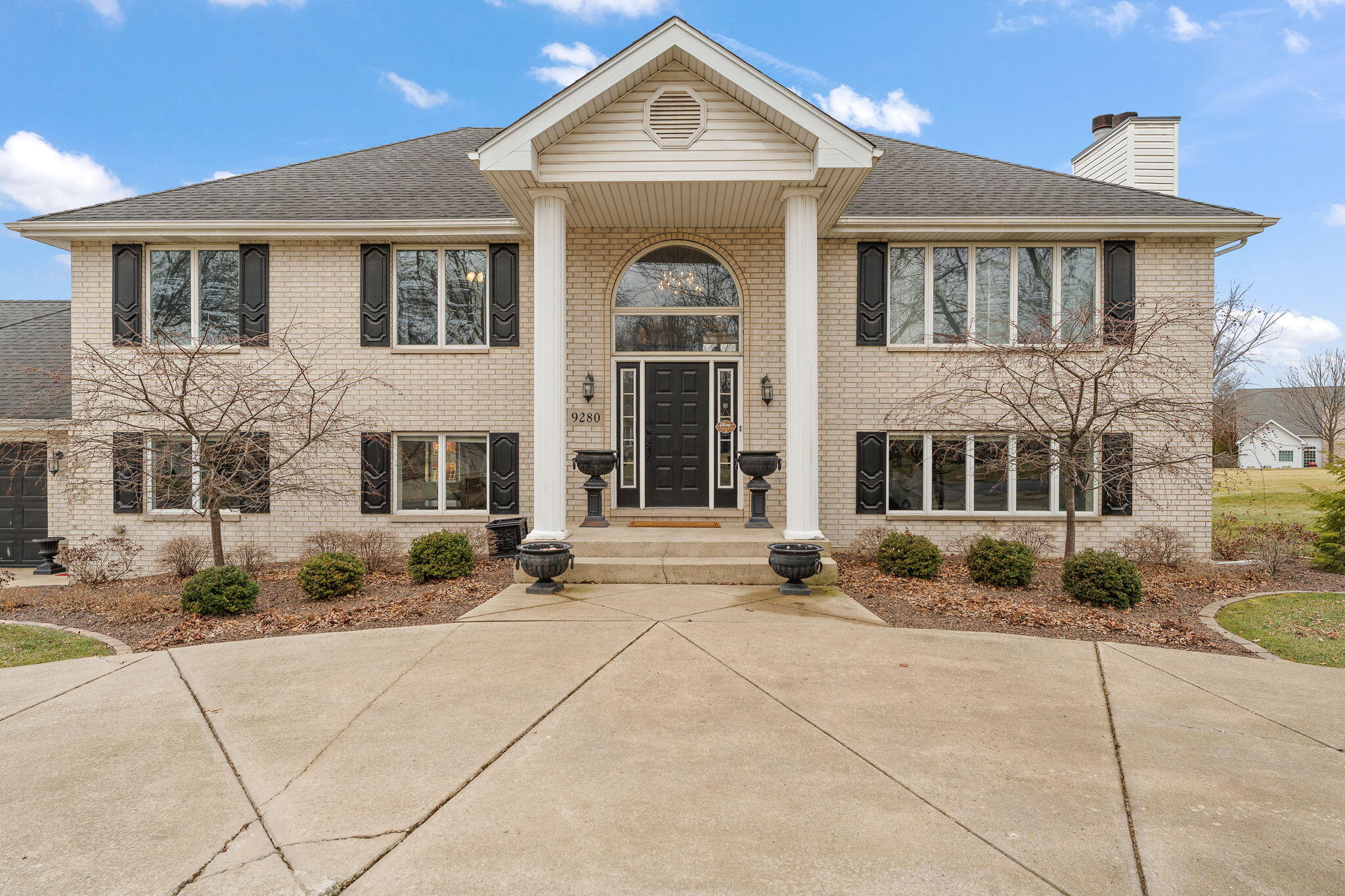 9280 Monix Drive