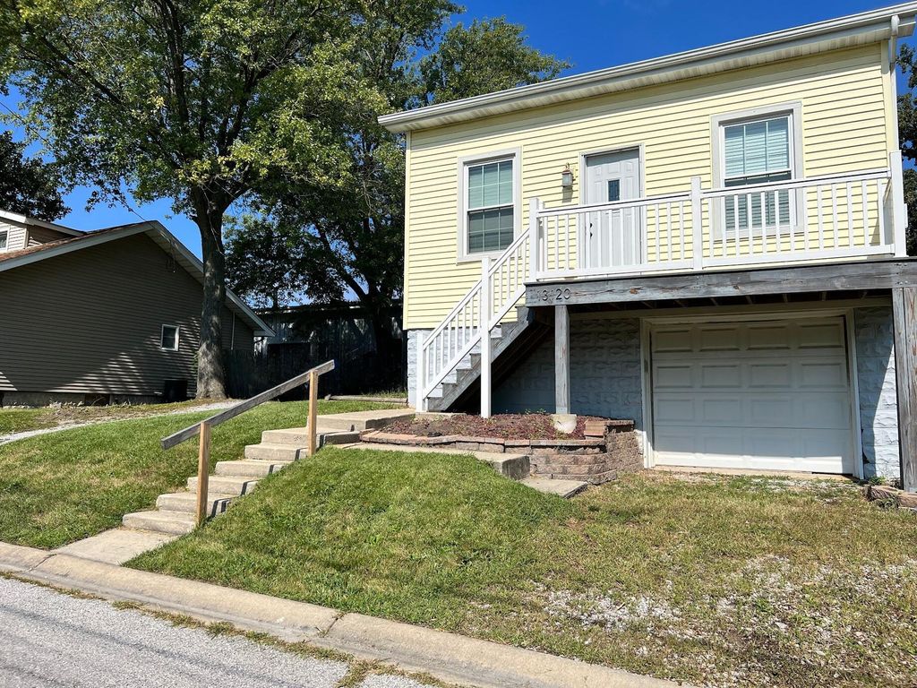 Photo of 13120 Harding Boulevard, Cedar Lake, IN 46303 (MLS # 835219)