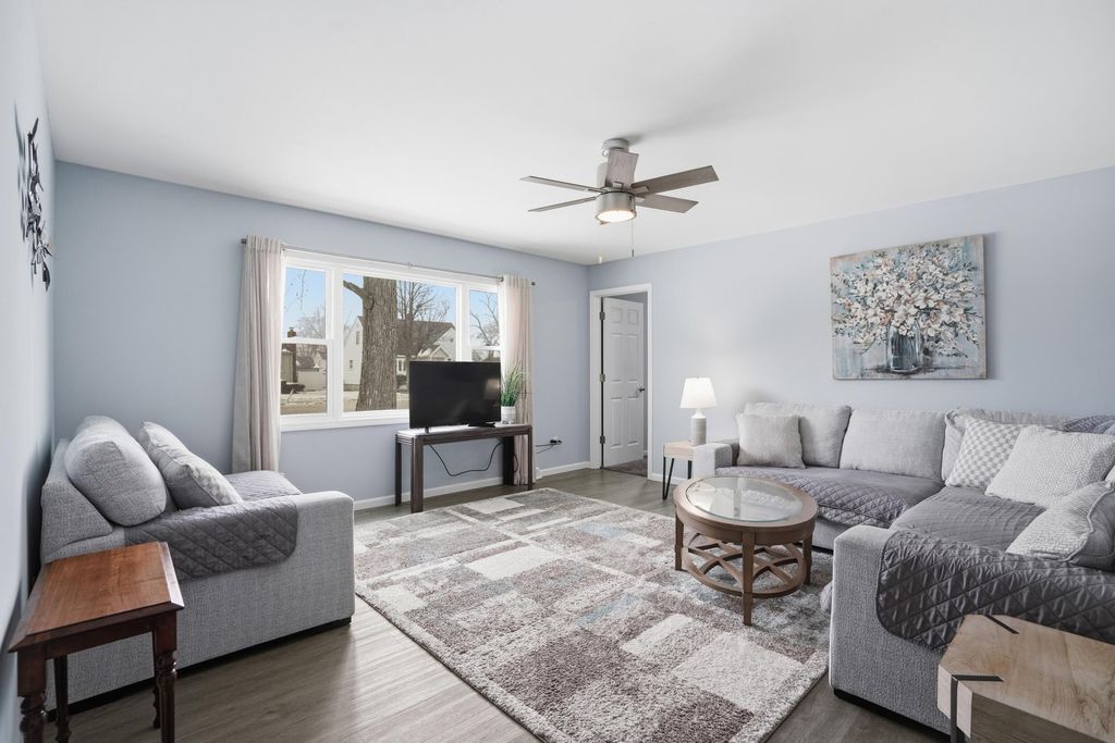 Photo of 405 N Griffith Boulevard, Griffith, IN 46319 (MLS # 835735)