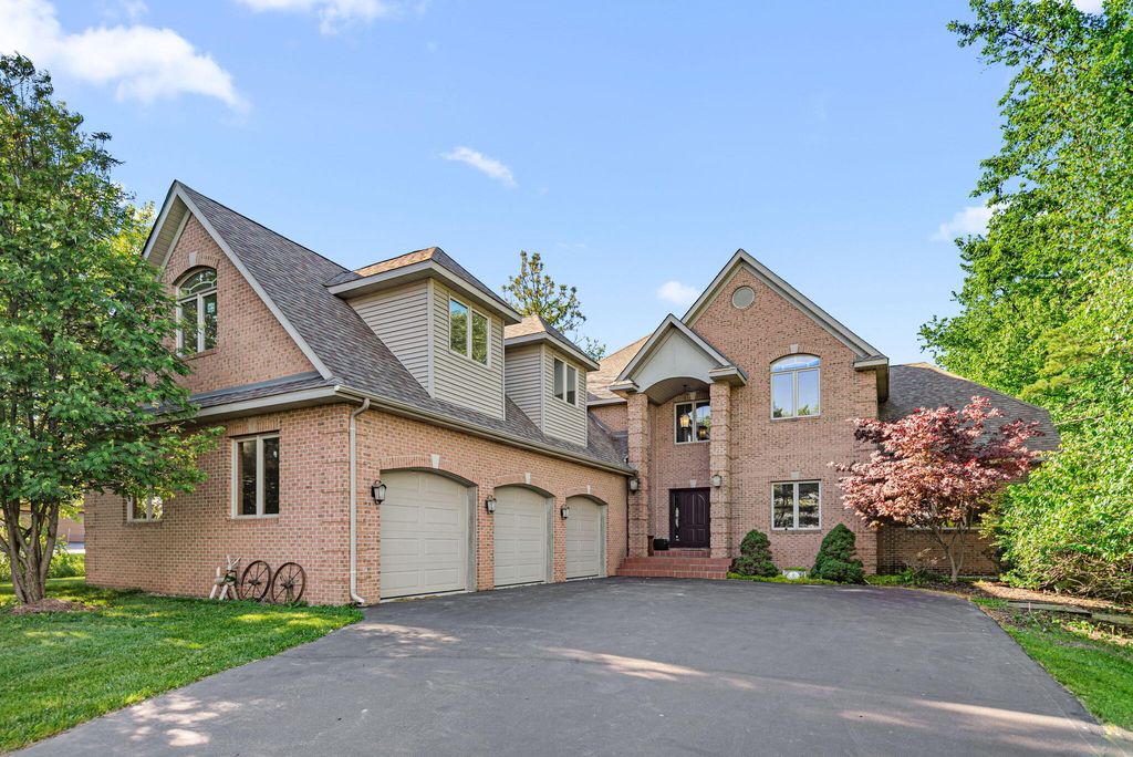 Photo of 10430 W 173rd Avenue, Lowell, IN 46356 (MLS # 839394)