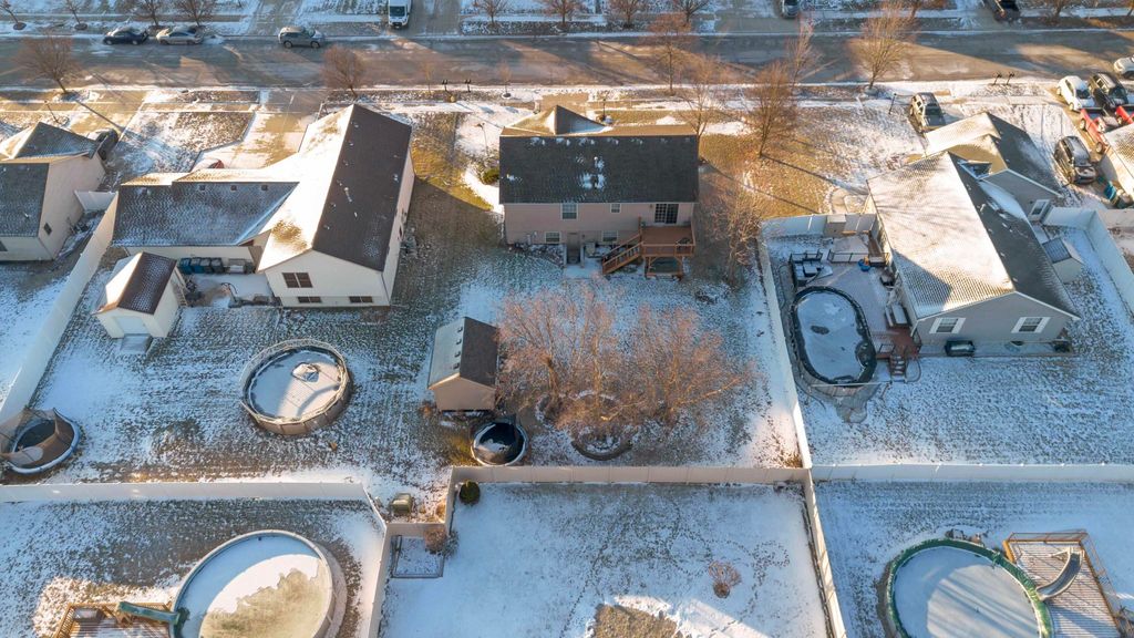 Photo of 822 Seminole Drive, Lowell, IN 46356 (MLS # 833135)