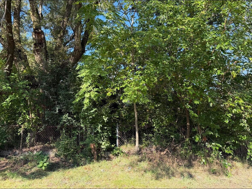 Photo of 2012 Hovey Place, Gary, IN 46406 (MLS # 846432)