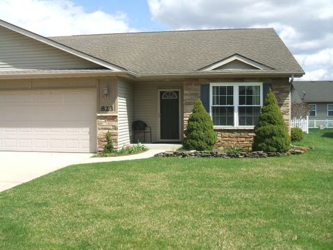 Property photo of 823 Daisy Circle Ne 6a, Demotte, IN 46310