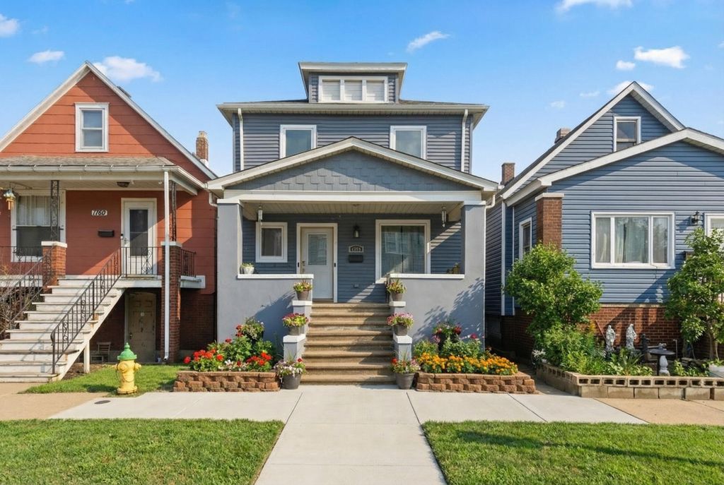 Photo of 1758 Lincoln Avenue, Whiting, IN 46394 (MLS # 836446)