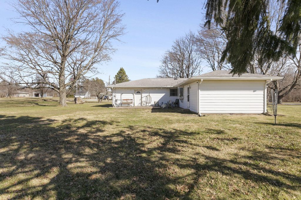 Photo of 4404 N 350 E, Rolling Prairie, IN 46371 (MLS # 835332)