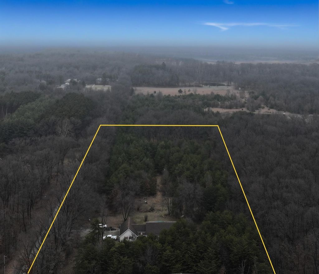 Photo of 12966 Union Road, Culver, IN 46511 (MLS # 835578)