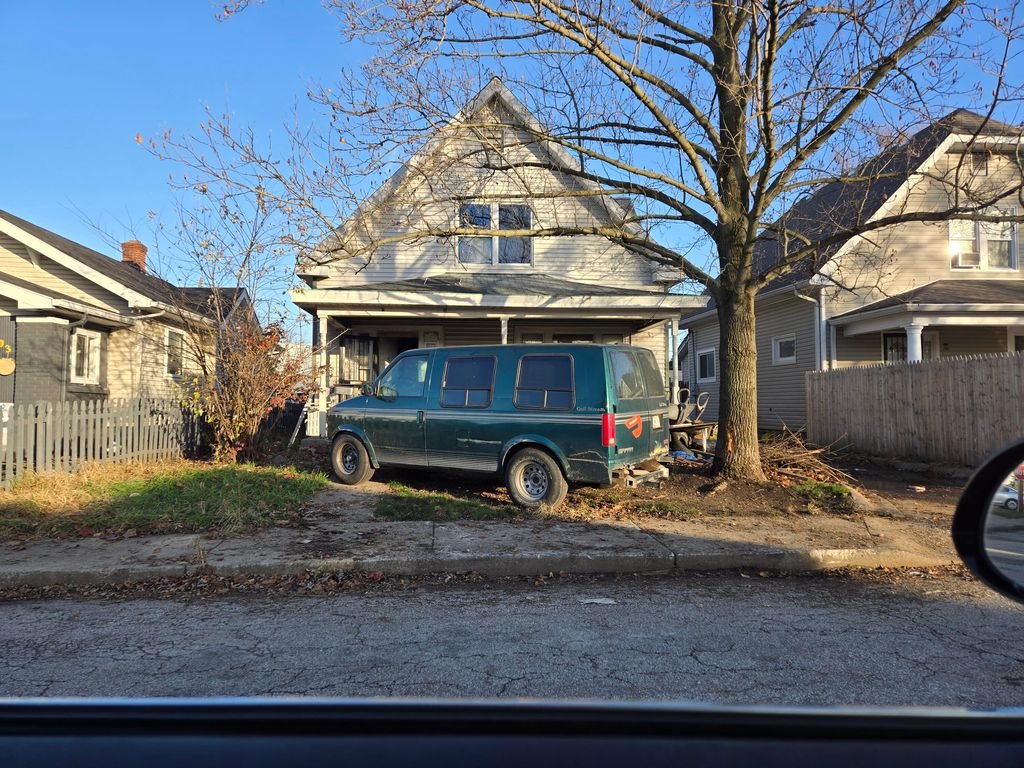 Photo of 285 N Tremont Street, Indianapolis, IN 46222 (MLS # 831683)