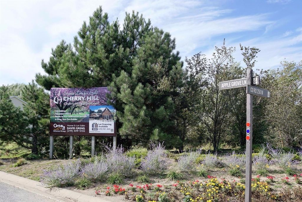 Photo of 349 Cherry Hill Street, Valparaiso, IN 46385 (MLS # 834415)