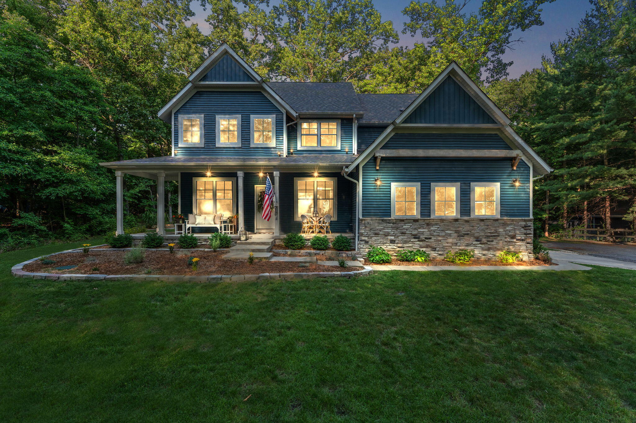 323 Dreamwold Way