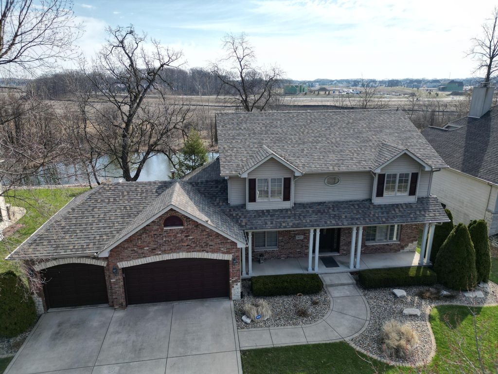 Photo of 9675 Julia Drive, Saint John, IN 46373 (MLS # 835469)