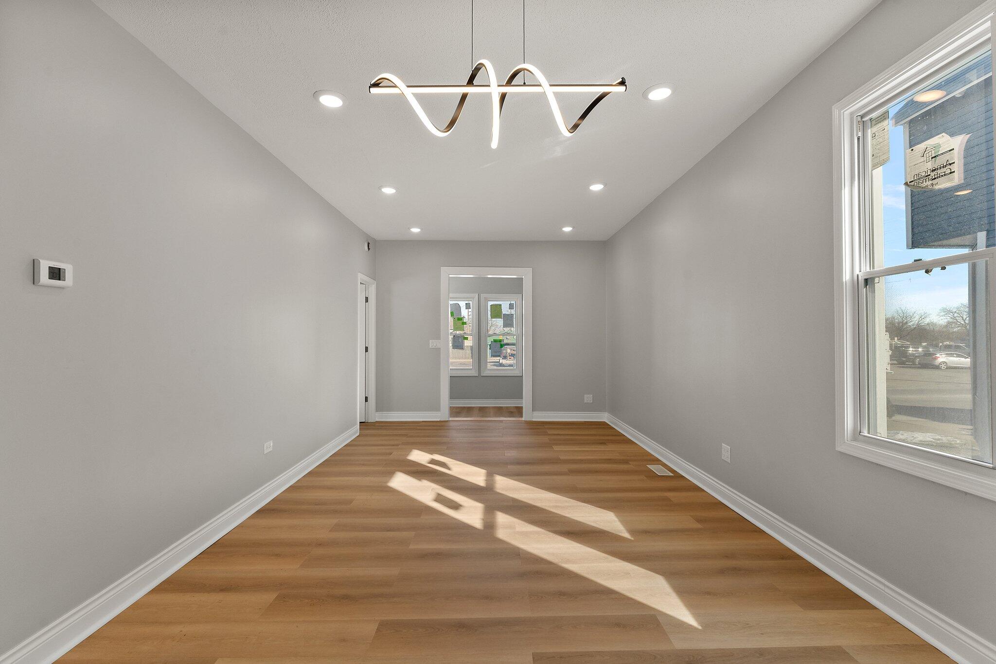 Hammond, Indiana 46320, United States, 3 Bedrooms Bedrooms, ,1 BathroomBathrooms,Residential,Pending,13251