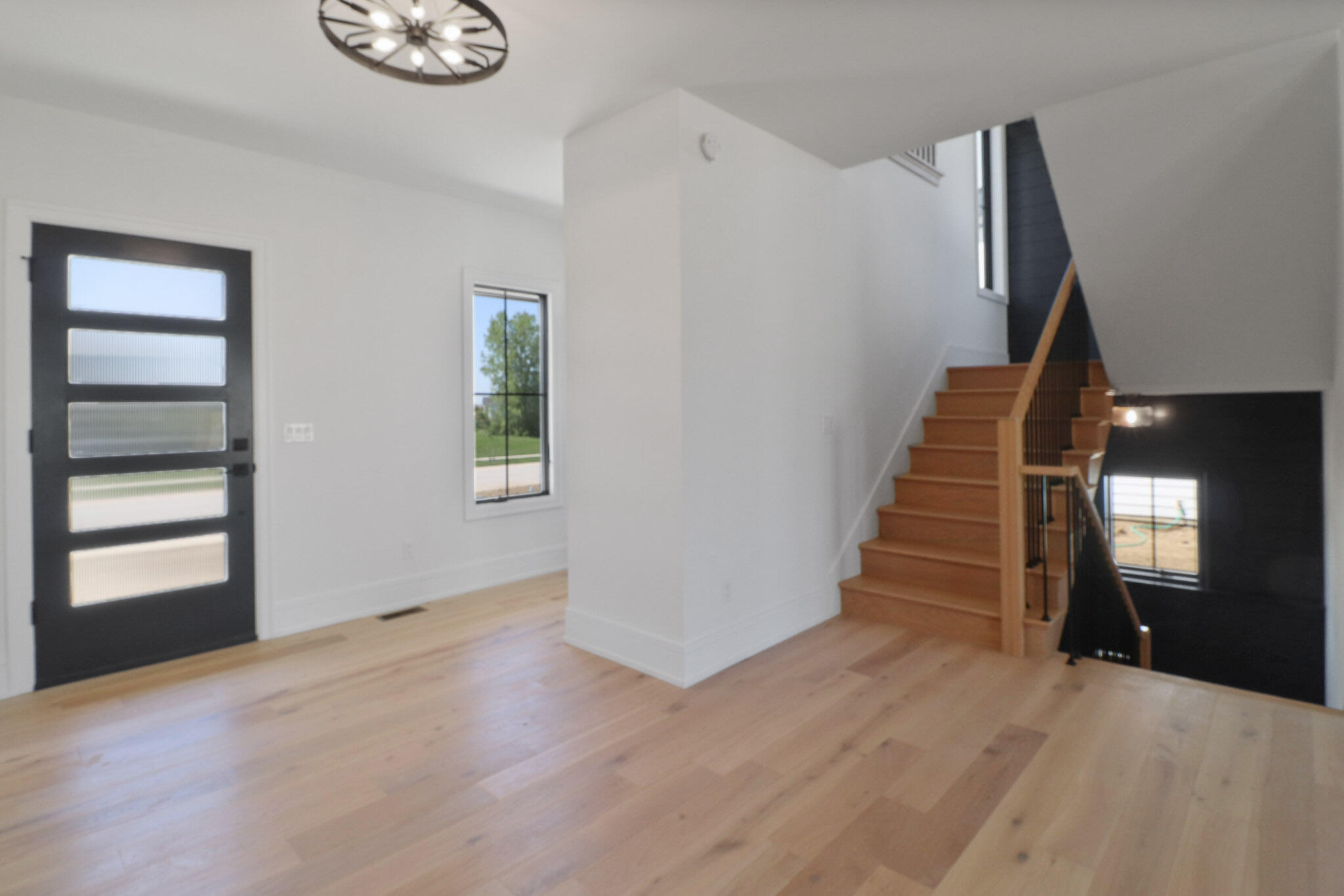 9601 Sweetspire Avenue