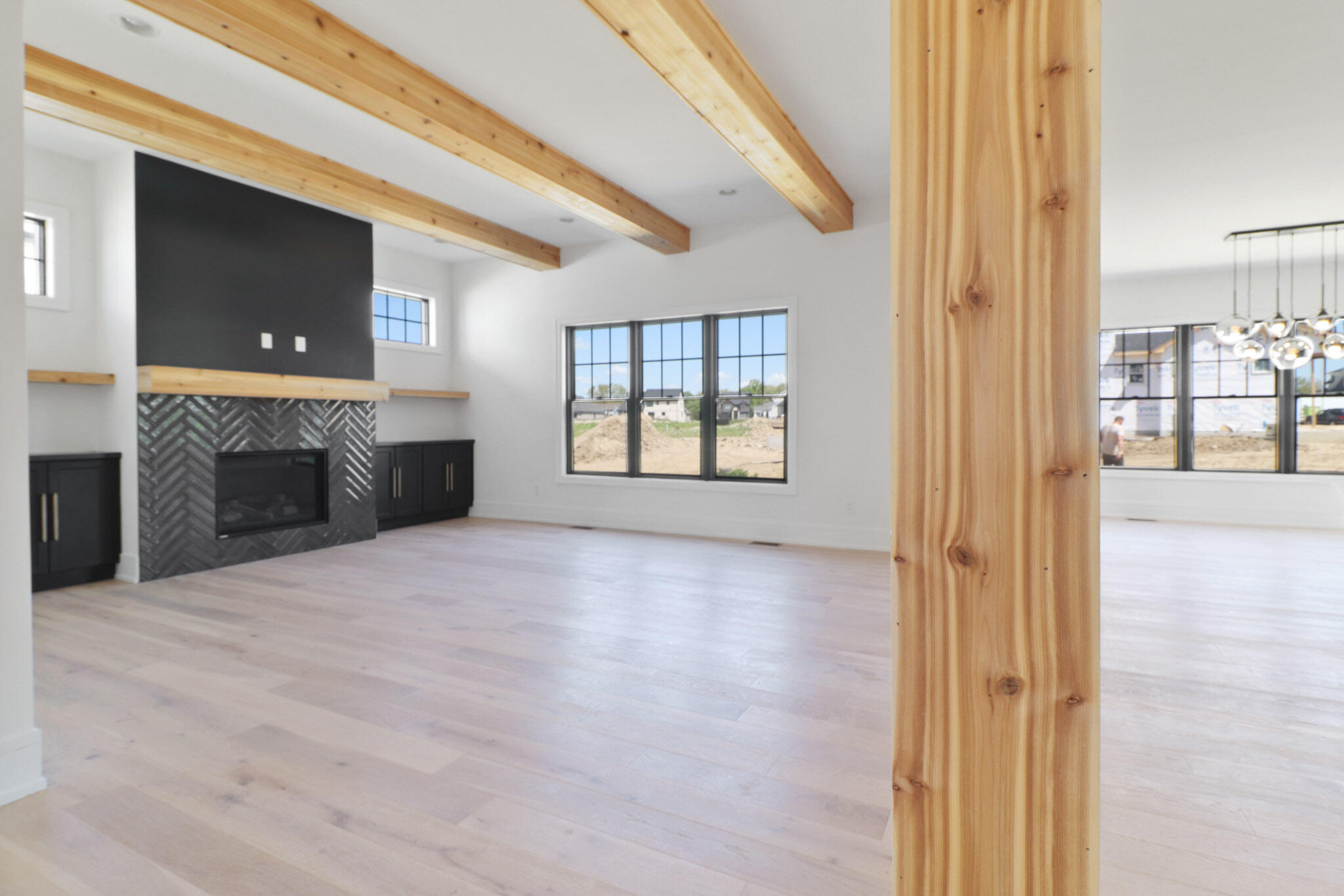 9601 Sweetspire Avenue