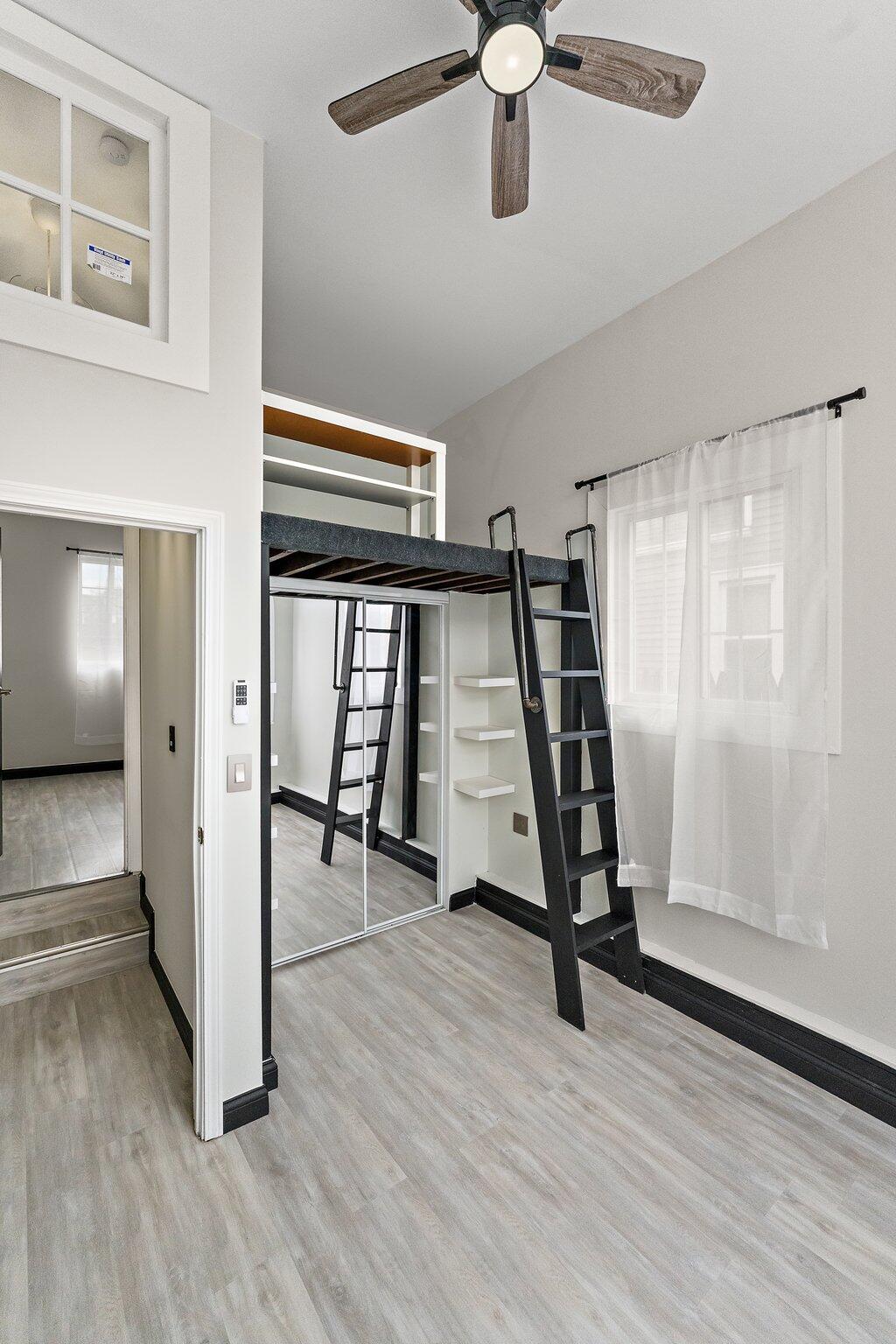 Hammond, Indiana 46323, United States, 4 Bedrooms Bedrooms, ,2 BathroomsBathrooms,Residential,Active,29823