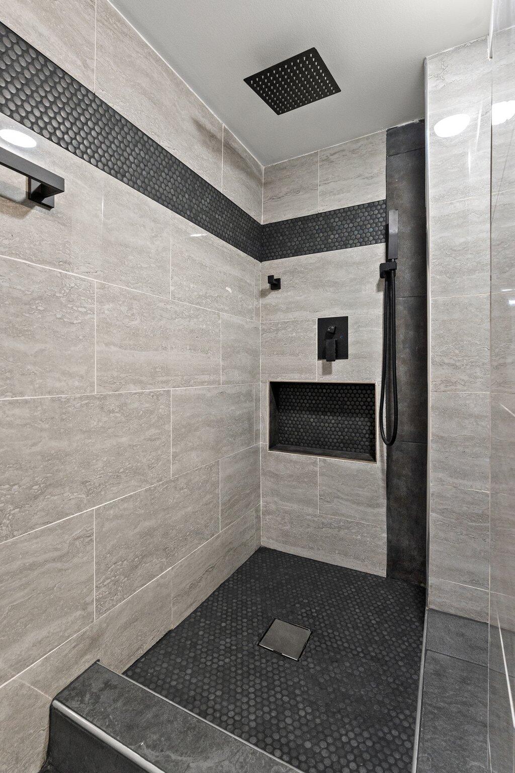 Hammond, Indiana 46323, United States, 4 Bedrooms Bedrooms, ,2 BathroomsBathrooms,Residential,Active,29823