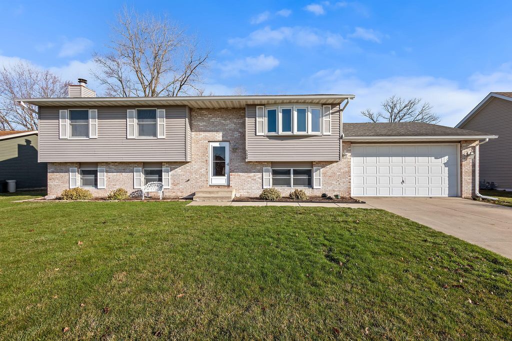 Photo of 5680 Kingman Avenue, Portage, IN 46368 (MLS # 835499)