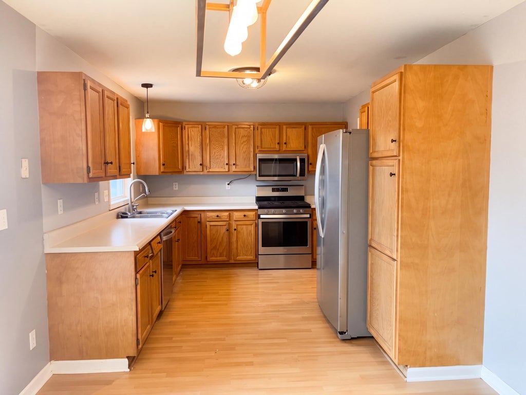 Photo of 12421 Tippecanoe Place, Crown Point, IN 46307 (MLS # 846413)