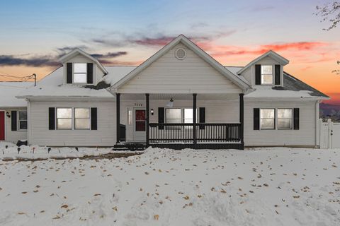 3028 W 15th Avenue, Gary, IN 46404 - #: 830705