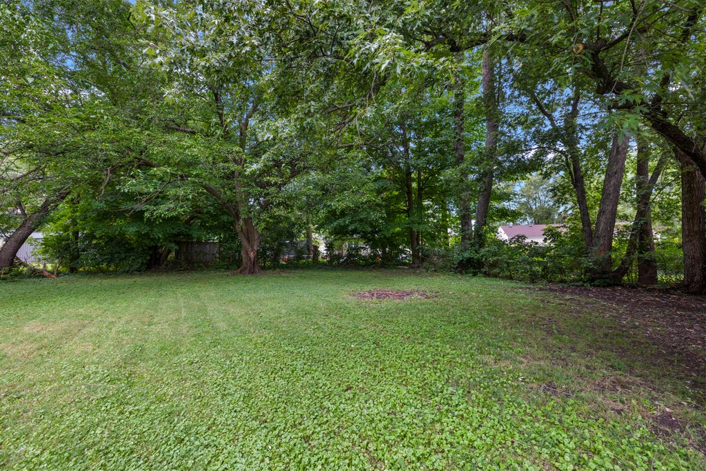 Photo of 528 Circle Drive, La Porte, IN 46350 (MLS # 845856)