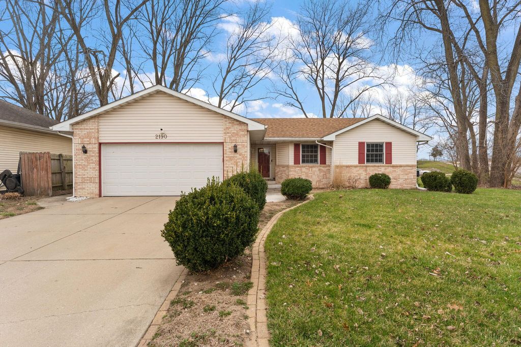 Photo of 2190 Crocus Street, Portage, IN 46368 (MLS # 836174)