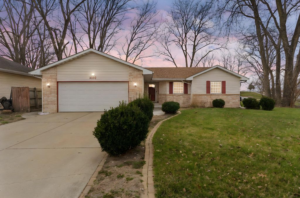 Photo of 2190 Crocus Street, Portage, IN 46368 (MLS # 836174)