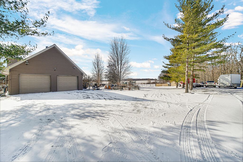 Photo of 8524 N Wilhelm Road, La Porte, IN 46350 (MLS # 833086)