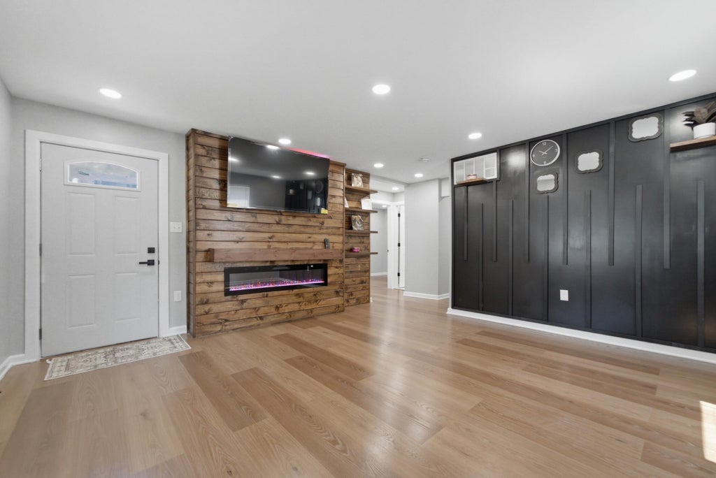 Photo of 2325 Tennessee Street, Gary, IN 46407 (MLS # 841916)