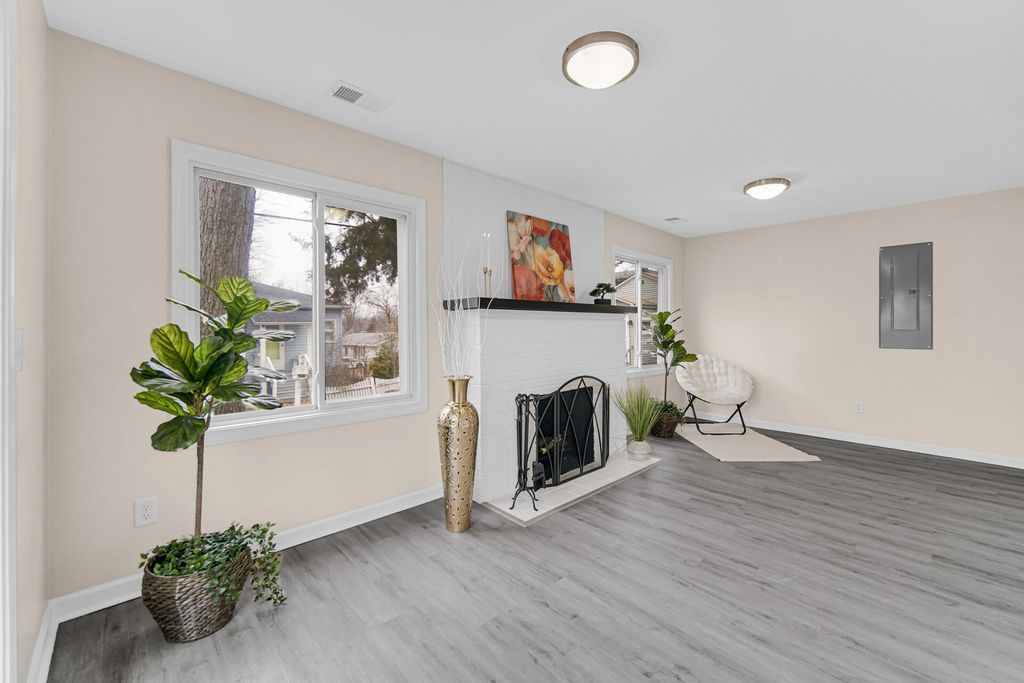 Photo of 13524 Knight Street, Cedar Lake, IN 46303 (MLS # 834406)