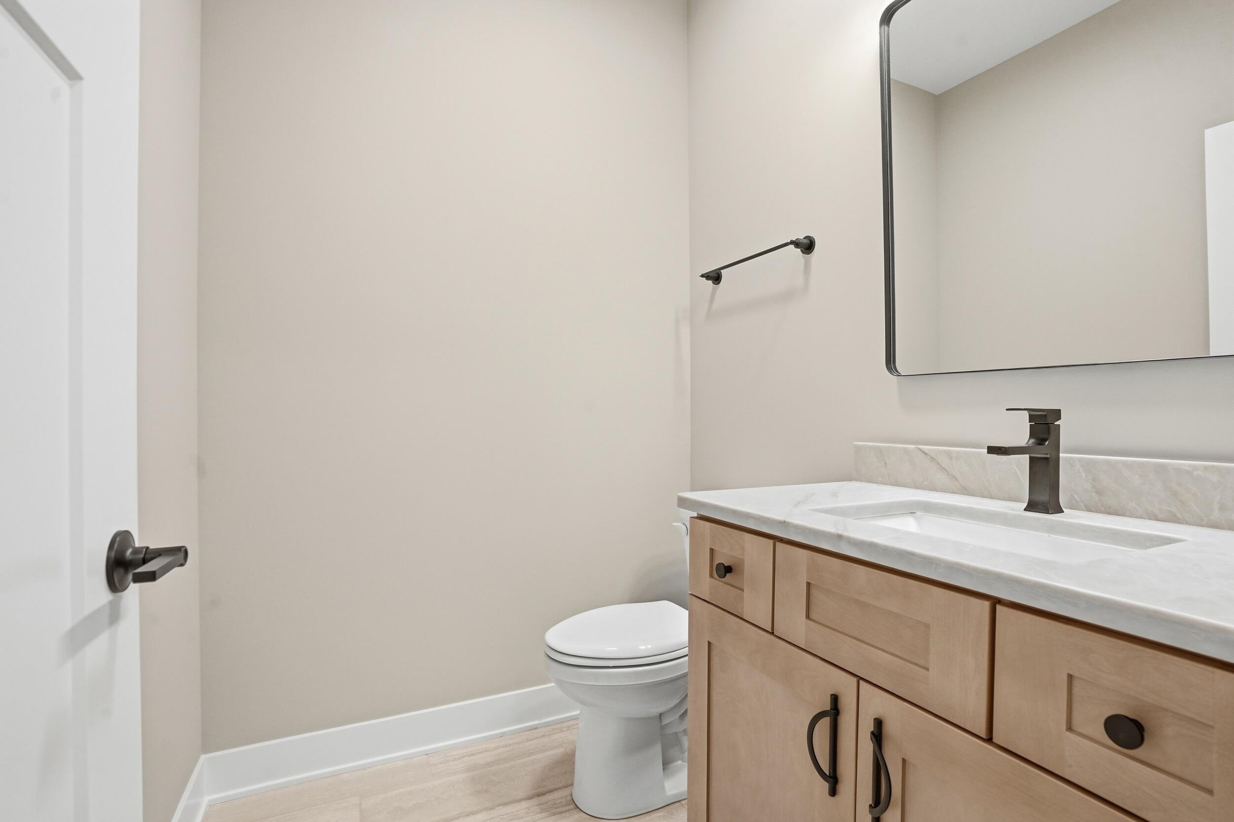 9141 Columbia Avenue