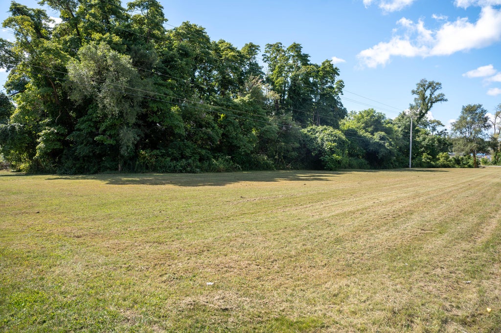 Photo of 0 W Us Hwy 12, Michigan City, IN 46360 (MLS # 845361)