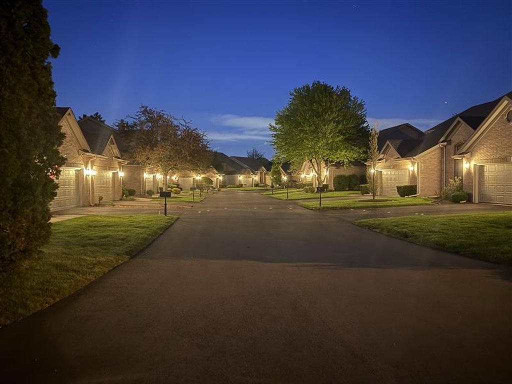 Photo of 1717 Apple Blossom Drive #3, Munster, IN 46321 (MLS # 837953)
