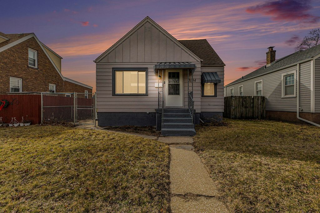 Photo of 3134 Cleveland Street, Hammond, IN 46323 (MLS # 832610)