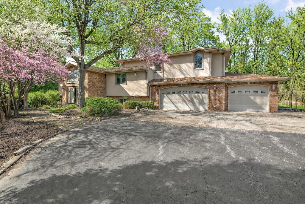 Photo of 12750 W 151st Ave, Cedar Lake, IN 46303 (MLS # 836614)