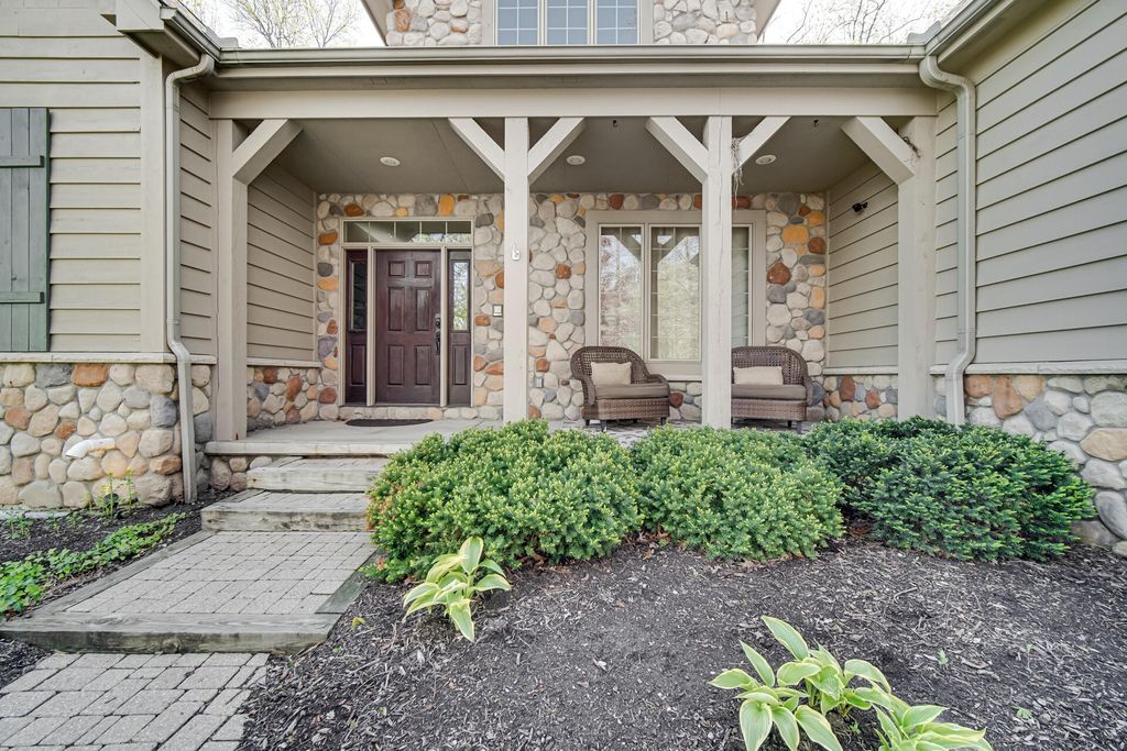 Photo of 53 Braemar Drive, Valparaiso, IN 46385 (MLS # 838317)