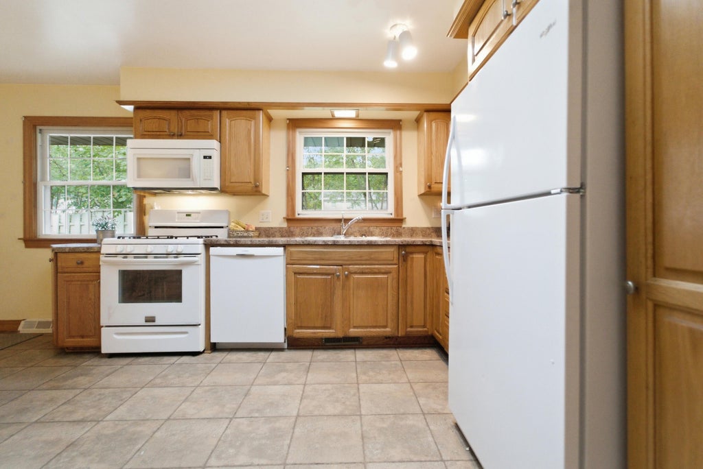 Photo of 1250 Dogwood Drive, Chesterton, IN 46304 (MLS # 845625)