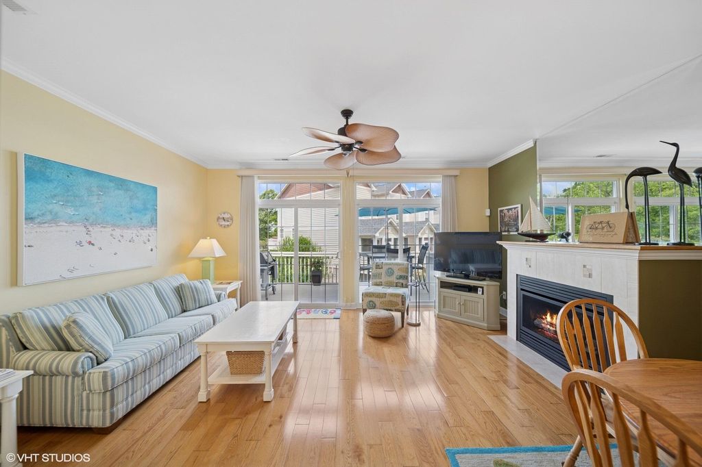 Photo of 170 Lake Shore Drive #B, Michigan City, IN 46360 (MLS # 835601)