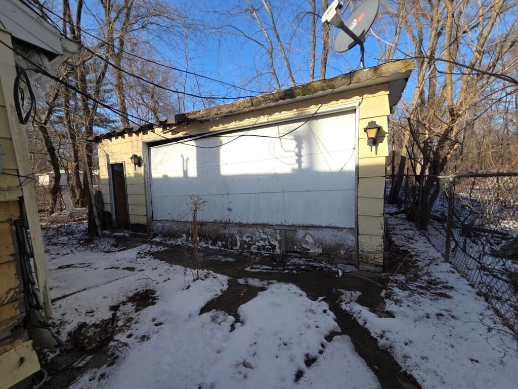 Photo of 2216 E 21st Avenue, Gary, IN 46407 (MLS # 832572)