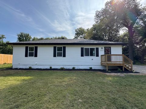 1427 Austin Avenue, Schererville, IN 46375 - #: 827266