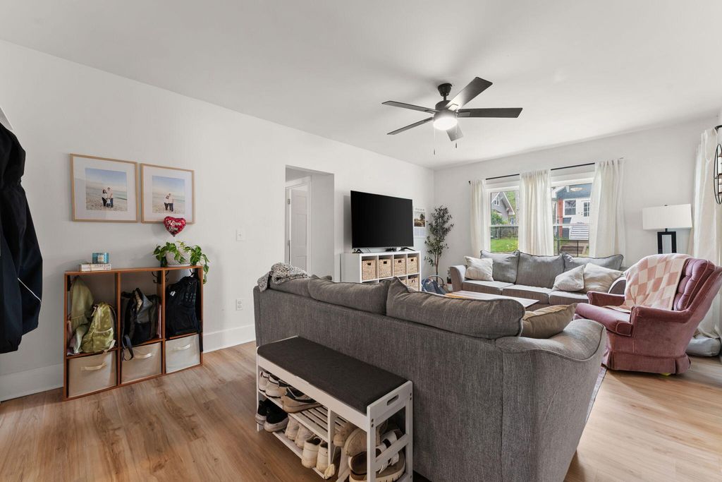 Photo of 307 Michigan Avenue, Valparaiso, IN 46383 (MLS # 837888)