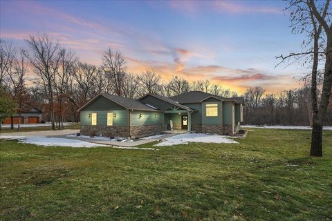 8183 Old Oak Drive DeMotte IN 46310