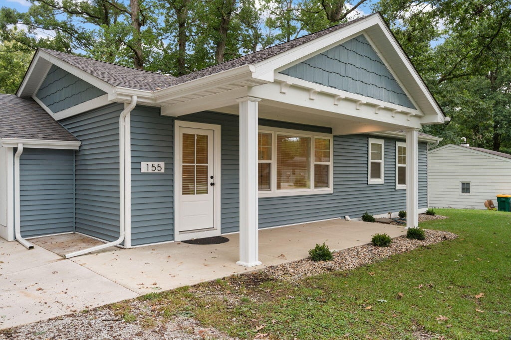 Photo of 155 Spectacle Drive, Valparaiso, IN 46383 (MLS # 845821)