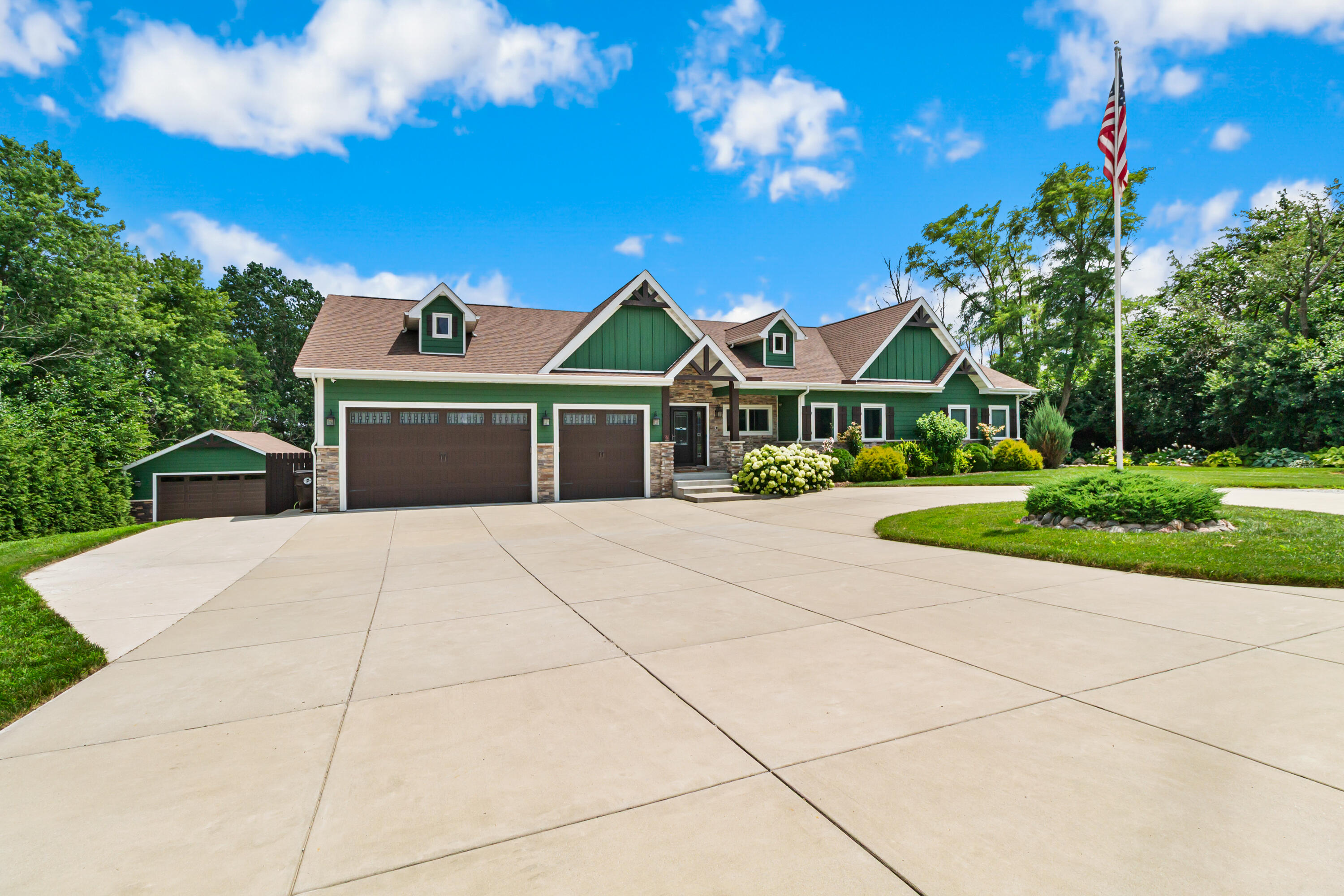 16489 Harrison Street