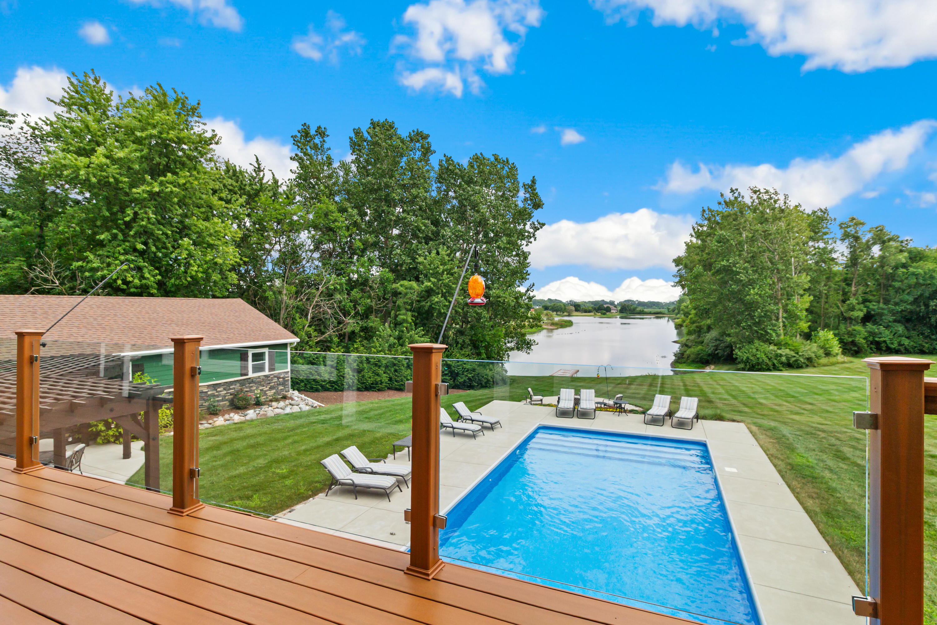 16489 Harrison Street