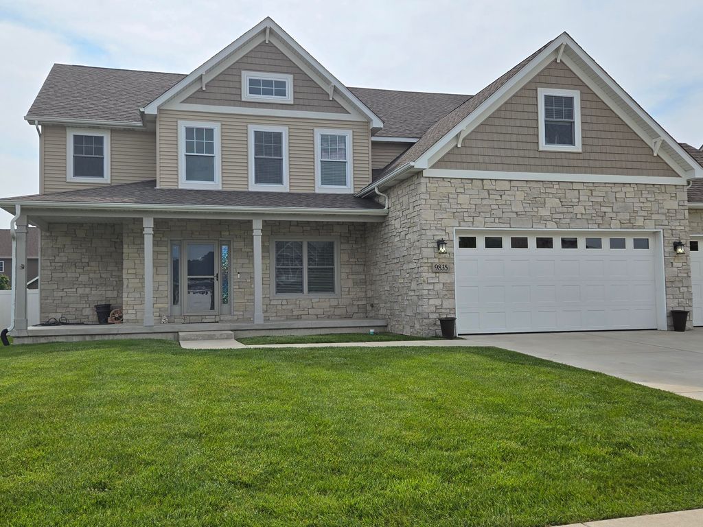 Photo of 9835 Meadow Lane, Saint John, IN 46373 (MLS # 839104)