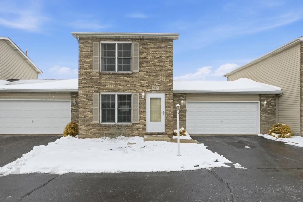 Photo of 528 Briarwood Drive, Dyer, IN 46311 (MLS # 831534)