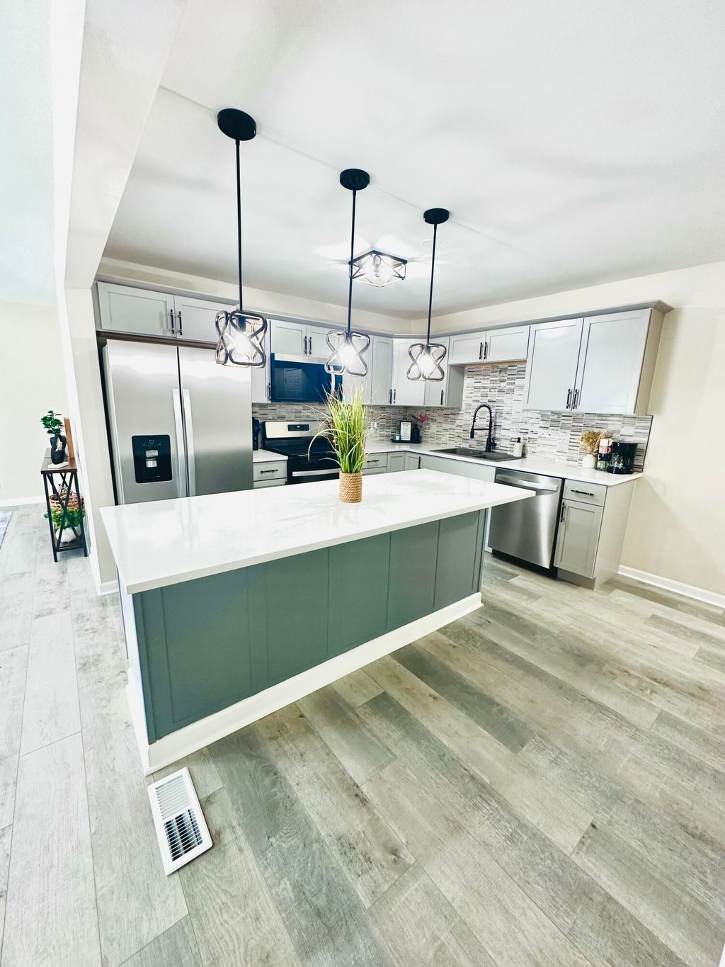 Photo of 4142 S Grover Avenue, Hammond, IN 46327 (MLS # 836799)